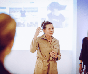 Sabine Kistler, Interview mit Anne Kitzmann: Geld, Geschenke, Weihnachten, Corona und Beziehungen