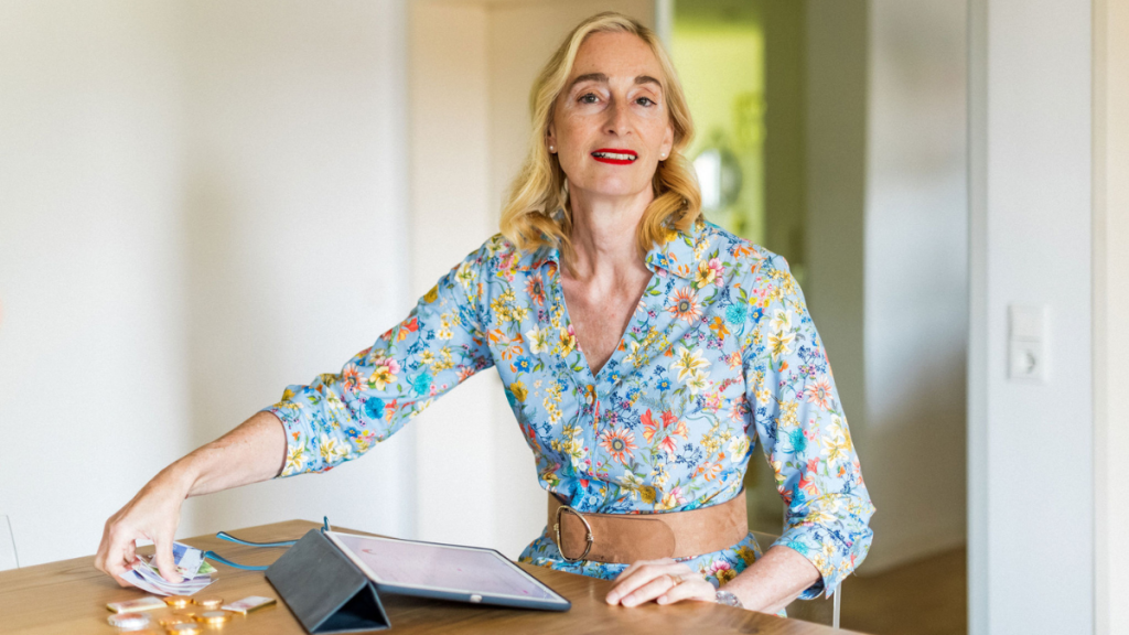 Annegret Kitzmann-Schubert, Gastgeberin beim Goldenen Abend